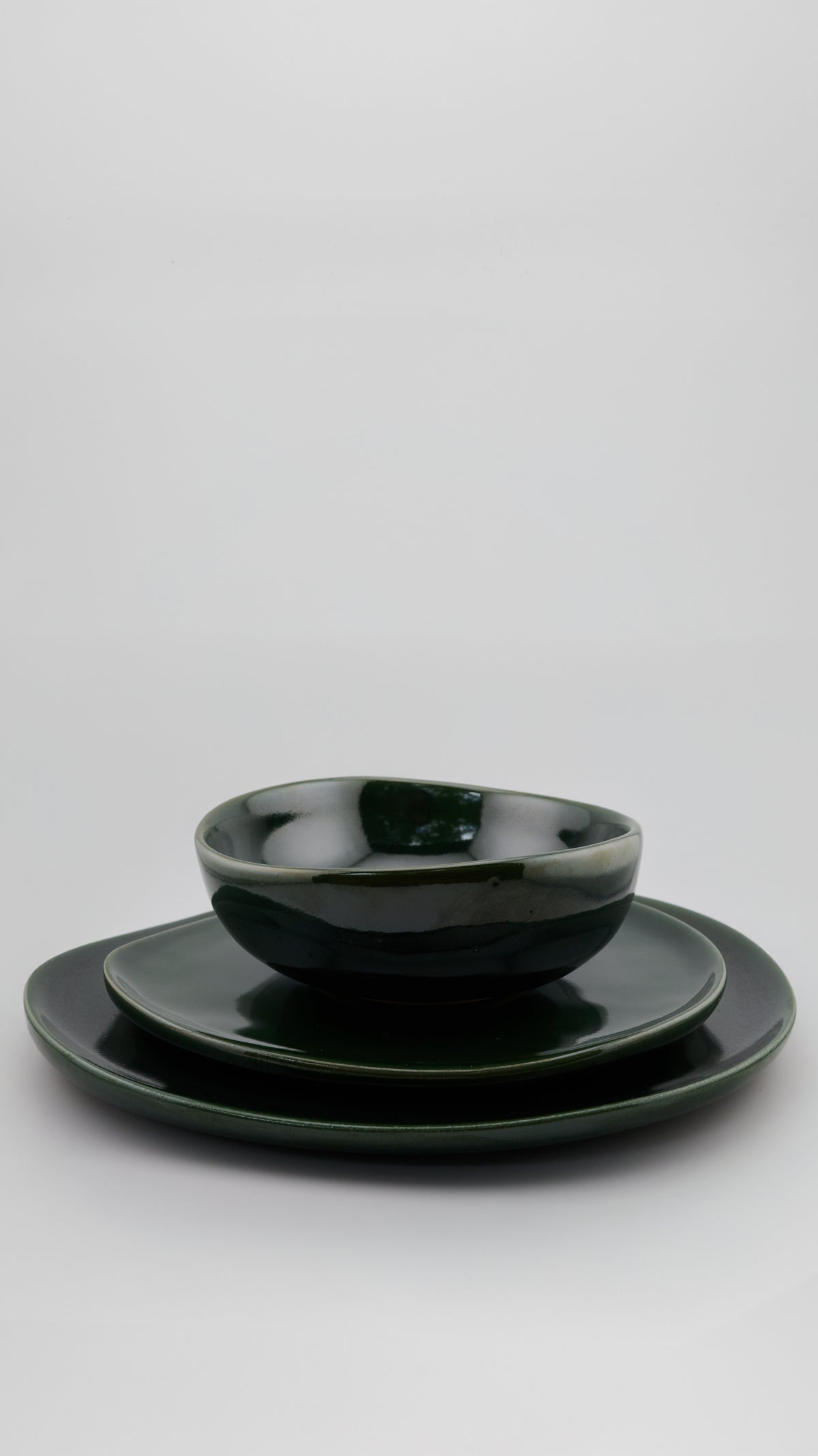 SET DE 4 - AMORFO VERDE SERRANO - By Saudara